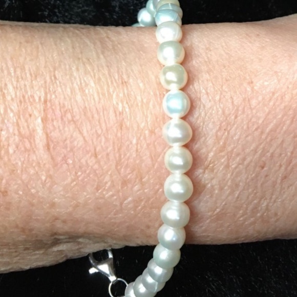 COPY - Genuine Pearl Bracelet - “Steely Pearls Bracelet” by Vantel Pearls - Bra… - Picture 2 of 3